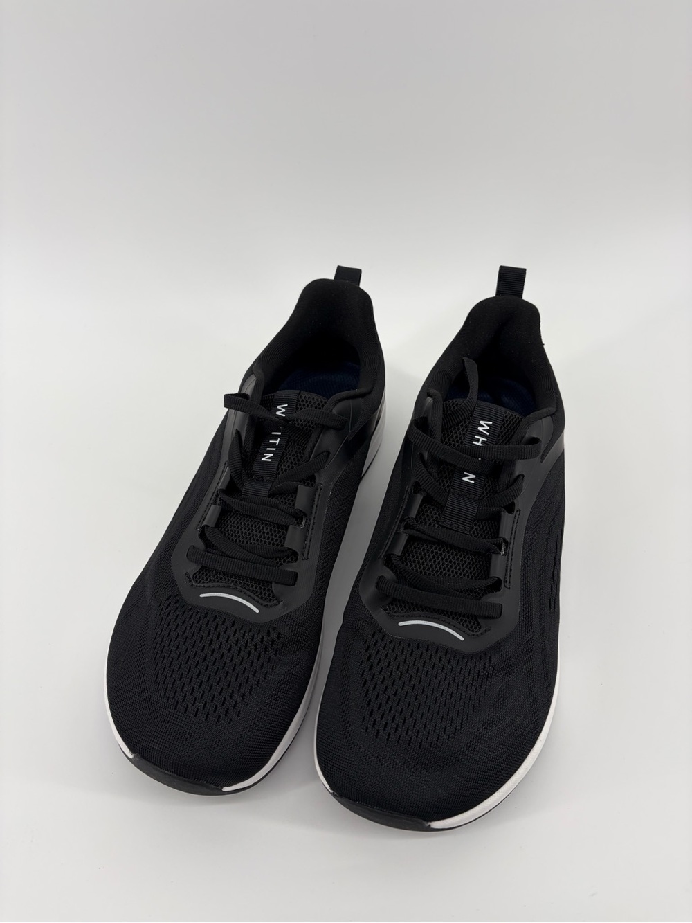 Whitin Mens Athletic Sneakers Black Lightweight Running Shoes EU 41 (8) NWOT